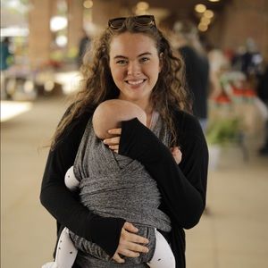 Meet your Posher, Alexis